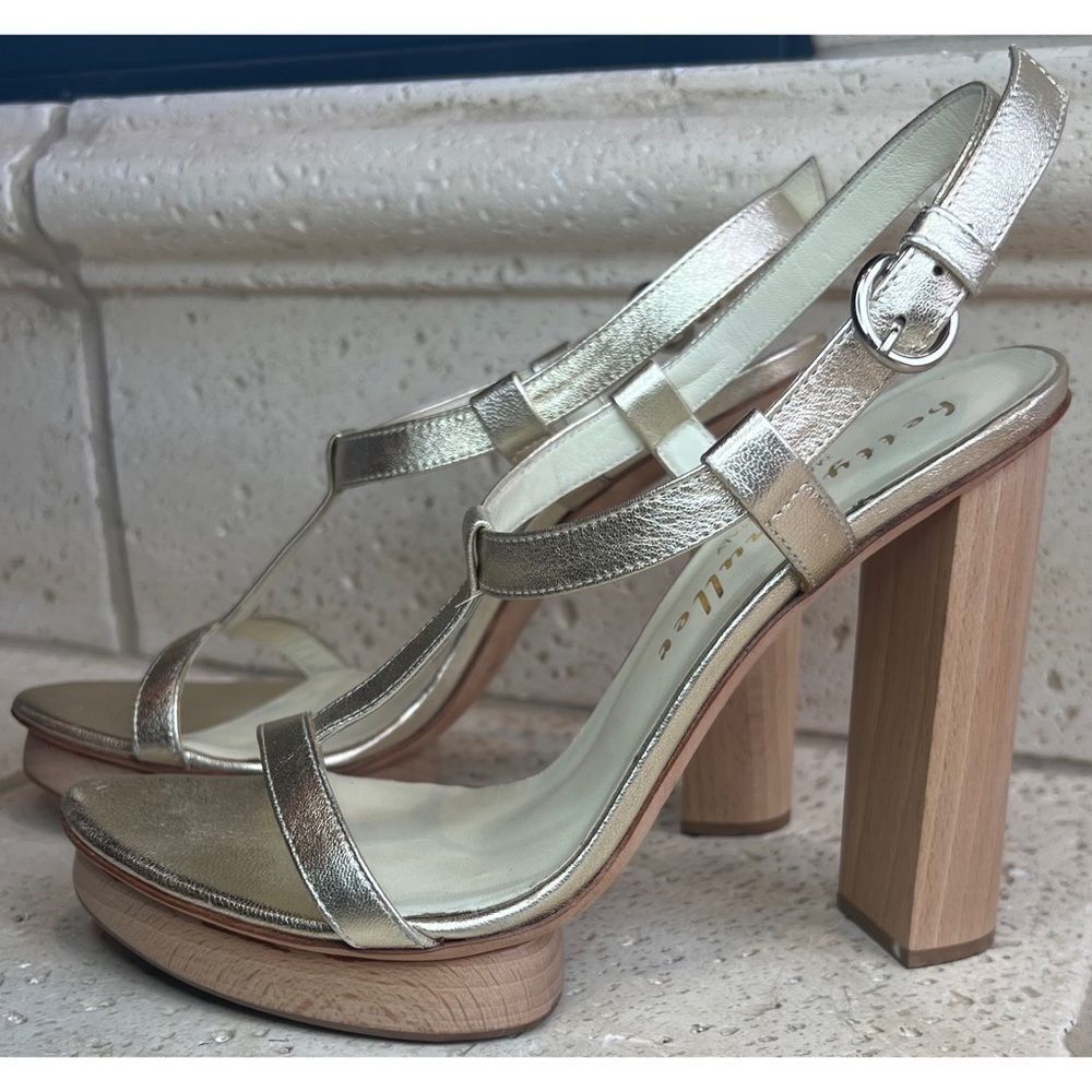 Bettye Muller Gold Leather T-Strap Wooden Platform Sandals Size EU 37 US 6.5 - Picture 11 of 14